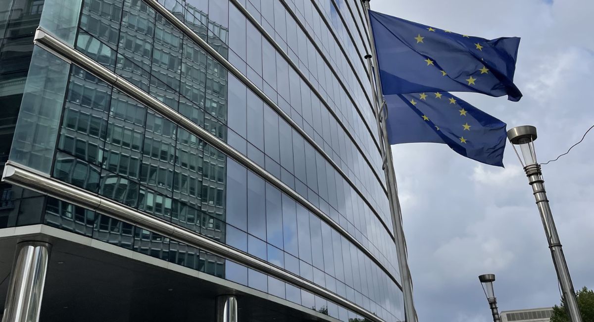 Fassade Europäisches Parlament in Brüssel