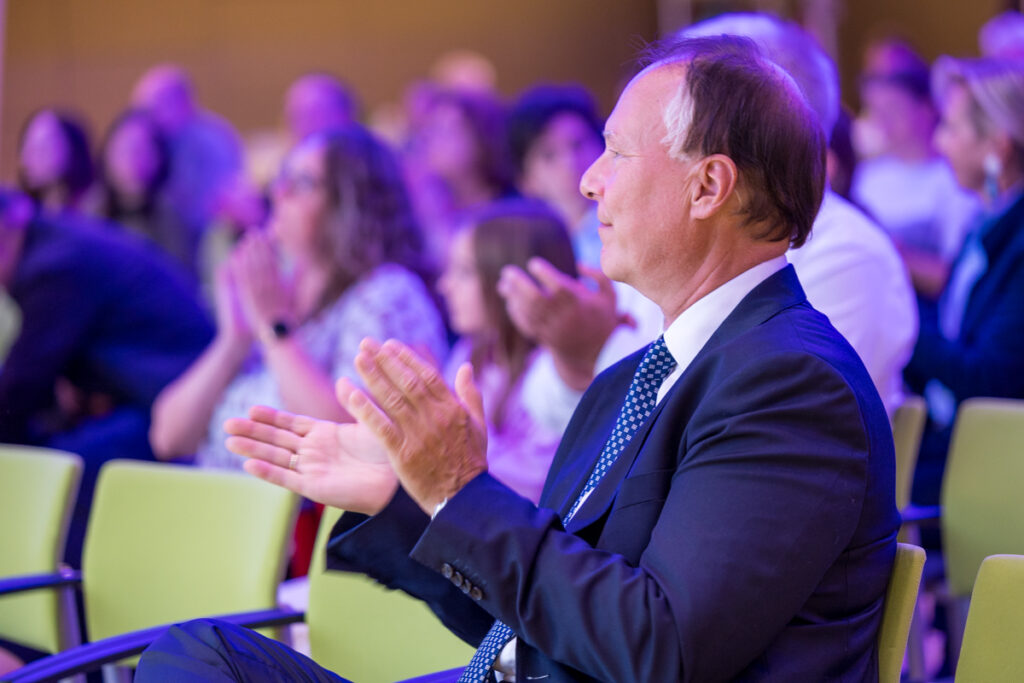 Peter Eichler bei der Preisverleihung UNIKATE 2026